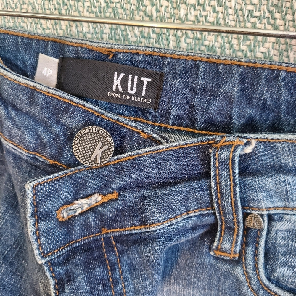 Kut from the Kloth Uma Boyfriend Jeans, Sz 4P, Cropped Cuffs - Picture 3 of 10